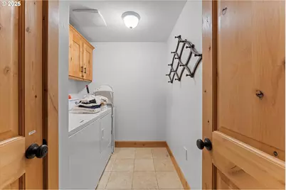 31200 E Collins Lake Rd #1, Government Camp, OR 97028 - Photo 25