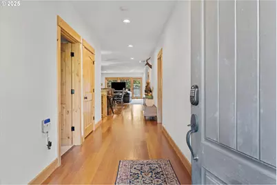 31200 E Collins Lake Rd #1, Government Camp, OR 97028 - Photo 3