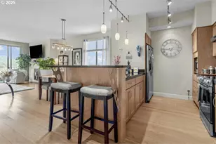 2221 SW 1st Ave, Portland, OR 97201 - Photo 13