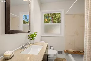 4815 SE Flavel Dr, Portland, OR 97206 - Photo 23
