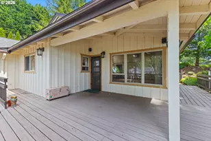 1446 W 14th Pl, Coquille, OR 97423 - Photo 47