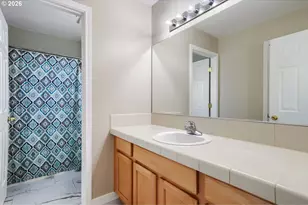 1621 SW Hewitt Ave, Troutdale, OR 97060 - Photo 17