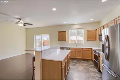 1621 SW Hewitt Ave, Troutdale, OR 97060 - Photo 11