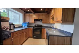 14128 NE Rose Pkwy, Portland, OR 97230 - Photo 13