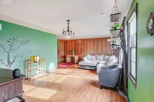 12413 SE Mill St, Portland, OR 97233 - Photo 33