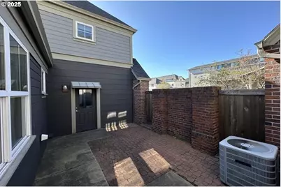 1505 NE Village St, Fairview, OR 97024 - Photo 21