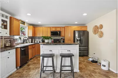 1601 E 4th Way, La Center, WA 98629 - Photo 9