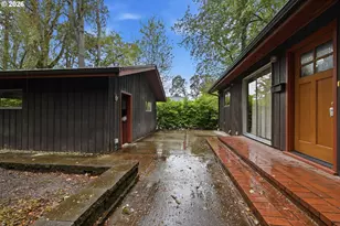 2041 E 26th Ave, Eugene, OR 97403 - Photo 37