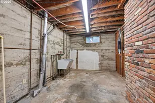 2041 E 26th Ave, Eugene, OR 97403 - Photo 29