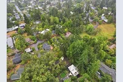 2041 E 26th Ave, Eugene, OR 97403 - Photo 43