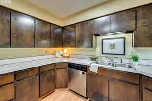 731 Carnine Rd, Castle Rock, WA 98611 - Photo 11
