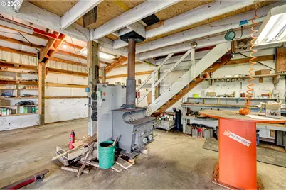 731 Carnine Rd, Castle Rock, WA 98611 - Photo 37