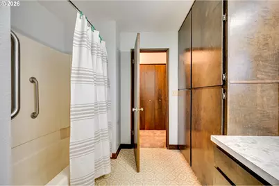 731 Carnine Rd, Castle Rock, WA 98611 - Photo 17