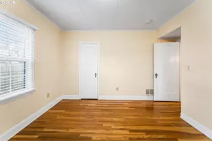 107 E 35th St, Vancouver, WA 98663 - Photo 17