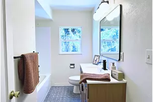 9710 SW 52nd Ave, Portland, OR 97219 - Photo 21