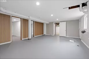 9710 SW 52nd Ave, Portland, OR 97219 - Photo 19