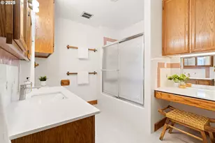 9625 SW 130th Ave, Beaverton, OR 97008 - Photo 15