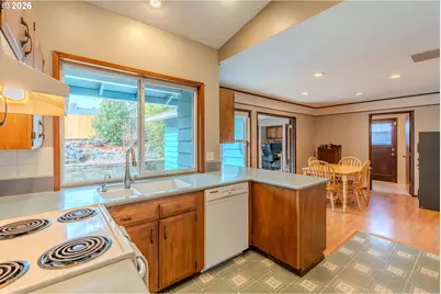 5285 SW 197th Ave, Beaverton, OR 97078 - Photo 19