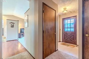 5285 SW 197th Ave, Beaverton, OR 97078 - Photo 5