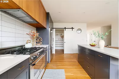 3419 NE Cesar E Chavez Blvd, Portland, OR 97212 - Photo 11