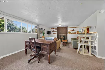 390 Hunington Ave, Eugene, OR 97405 - Photo 21