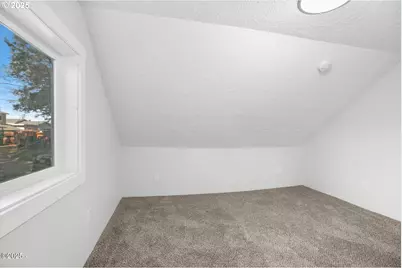 1842 NE 19th St, Lincoln City, OR 97367 - Photo 19