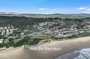 1842 NE 19th St, Lincoln City, OR 97367 - Photo 27