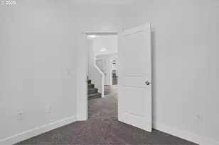 38417 Redwood St, Sandy, OR 97055 - Photo 15