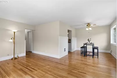 6995 SW 195th Ave, Beaverton, OR 97007 - Photo 9