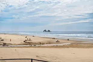 168 N Pacific St, Rockaway Beach, OR 97136 - Photo 25