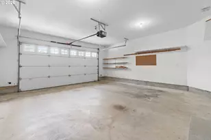 16108 SE Bybee Ct, Portland, OR 97236 - Photo 41