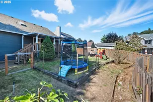 19346 Towercrest Dr, Oregon City, OR 97045 - Photo 11