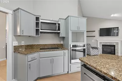 19346 Towercrest Dr, Oregon City, OR 97045 - Photo 19