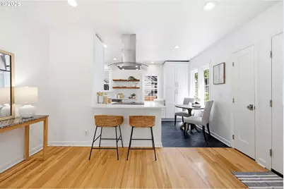 3945 SE Clinton St, Portland, OR 97202 - Photo 9