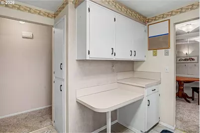 2160 Santiam Dr, Woodburn, OR 97071 - Photo 13