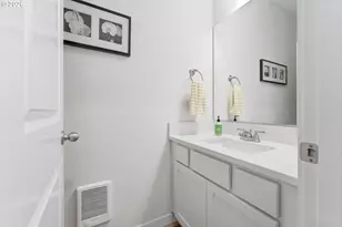 4914 SE 84th Ave, Portland, OR 97266 - Photo 23