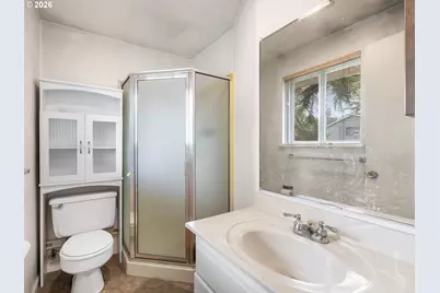 17708 NE Pacific St, Gresham, OR 97230 - Photo 7