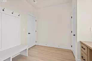 204 NW 16th Ave, Canby, OR 97013 - Photo 21