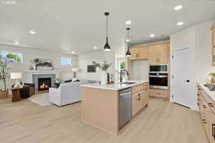 204 NW 16th Ave, Canby, OR 97013 - Photo 17