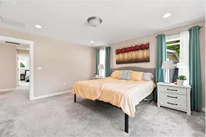 1204 N Sycamore St, Canby, OR 97013 - Photo 25