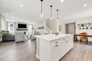 1204 N Sycamore St, Canby, OR 97013 - Photo 11