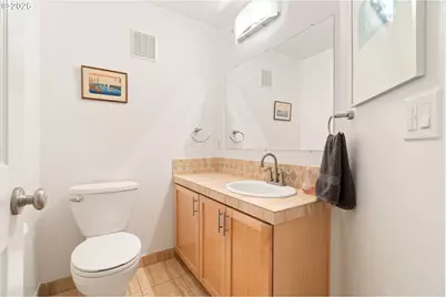 3926 Carman Dr, Lake Oswego, OR 97035 - Photo 9