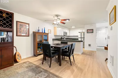 3926 Carman Dr, Lake Oswego, OR 97035 - Photo 25