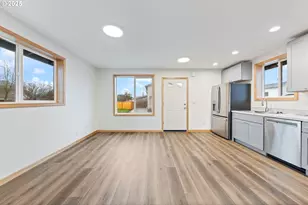 735 ST Charles Street, Eugene, OR 97402 - Photo 7