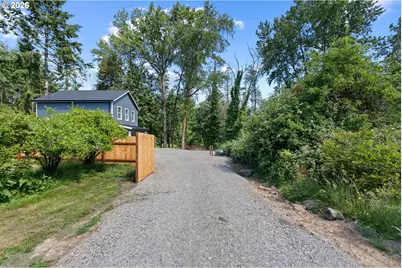 819 S Nevada Dr, Longview, WA 98632 - Photo 3