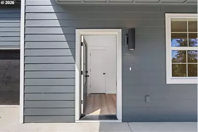 819 S Nevada Dr, Longview, WA 98632 - Photo 25