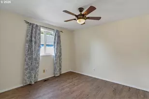 715 Wildflower St, Salem, OR 97301 - Photo 27