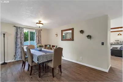 715 Wildflower St, Salem, OR 97301 - Photo 15
