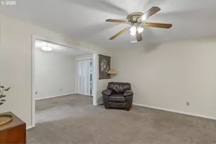 715 Wildflower St, Salem, OR 97301 - Photo 37
