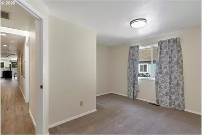 715 Wildflower St, Salem, OR 97301 - Photo 29